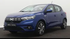Gebruikt 2025 Dacia Sandero Expression Hatchback | € 21.950 (Eerlijke prijs)