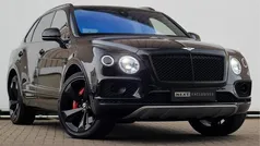 Zwart, metallic lak Gebruikt 2019 Bentley Bentayga Mulliner SUV | € 145.500 (Super prijs)