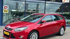Rood Gebruikt 2012 Ford Focus Stationwagen | € 6.749 (Eerlijke prijs)
