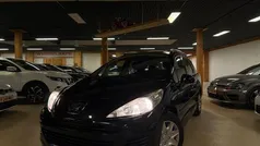 Zwart Gebruikt 2009 Peugeot 207 Stationwagen | € 2.250 (Eerlijke prijs)