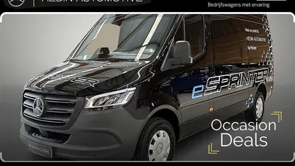 Zwart Occasion 2025 Mercedes E-Sprinter Van | € 64.900 (Eerlijke prijs)