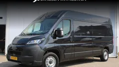 Zwart Nieuw 2024 Fiat Ducato 33 Van | € 28.722 (Eerlijke prijs)