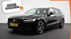 Zwart Gebruikt 2021 Volvo V60 R-Design Stationwagen | € 34.890 (Eerlijke prijs)
