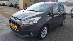 Grijs, metallic lak Gebruikt 2016 Ford B-MAX Titanium MPV | € 7.777 (Eerlijke prijs)