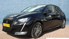 Zwart Gebruikt 2021 Peugeot 208 Active Hatchback | € 15.895 (Eerlijke prijs)