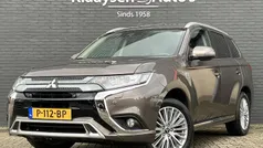 Gebruikt 2019 Mitsubishi Outlander P-HEV SUV | € 21.950 (Eerlijke prijs)