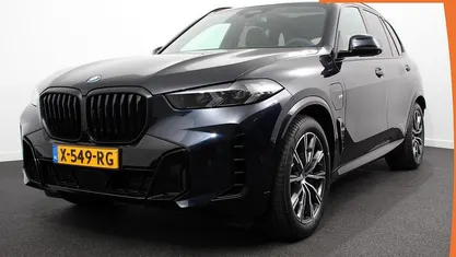 Zwart Occasion 2024 BMW X5 Comfort Edition SUV | € 89.690 (Goede deal)