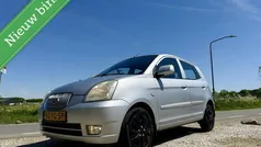 Grijs Gebruikt 2004 Kia Picanto 2 Hatchback | € 1.750 (Eerlijke prijs)