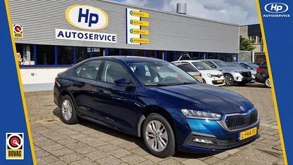 Occasion Skoda Octavia Business Line 110 PK (80 kW) 2021 Blauw Hatchback