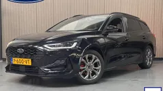 Gebruikt 2022 Ford Focus ST-Line Stationwagen | € 21.900 (Eerlijke prijs)