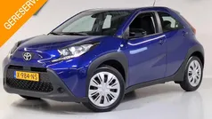Blauw Gebruikt 2024 Toyota Aygo Play Hatchback | € 17.444 (Eerlijke prijs)