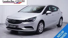 Gebruikt 2017 Opel Astra Edition Hatchback | € 11.850 (Eerlijke prijs)
