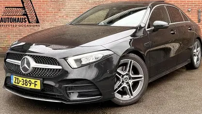 Occasion Mercedes A180 AMG line 116 PK (85 kW) 2019 Sedan