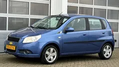 Blauw Gebruikt 2009 Chevrolet Aveo LS Hatchback | € 2.445 (Eerlijke prijs)