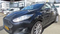 Zwart Gebruikt 2015 Ford Fiesta Titanium Hatchback | € 5.900 (Eerlijke prijs)