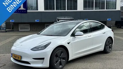 Occasion Tesla Model 3 Standard Range 175 kW (238 PK) 2023 Sedan
