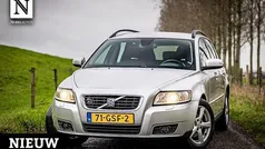 Grijs Gebruikt 2008 Volvo V50 Kinetic Stationwagen | € 2.940 (Eerlijke prijs)