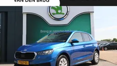 Blauw Gebruikt 2022 Skoda Fabia Ambition Hatchback | € 16.695 (Eerlijke prijs)