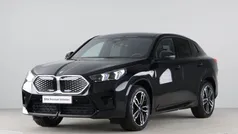 Zwart, metallic lak Gebruikt 2025 BMW iX2 Comfort Edition SUV | € 57.164 (Super prijs)