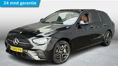 Zwart Gebruikt 2024 Mercedes E300 Night Stationwagen | € 54.950 (Eerlijke prijs)