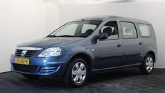 Blauw, metallic lak Gebruikt 2009 Dacia Logan MCV Ambiance MPV | € 3.450 (Eerlijke prijs)
