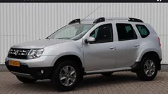 Grijs Gebruikt 2015 Dacia Duster Prestige SUV | € 10.950 (Eerlijke prijs)