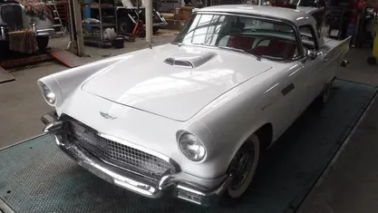 Occasion Ford Thunderbird 1957 Sedan