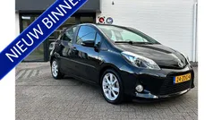 Zwart Gebruikt 2012 Toyota Yaris Hybrid Hatchback | € 9.995 (Eerlijke prijs)