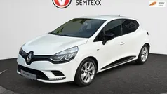 Wit Gebruikt 2017 Renault Clio IV Hatchback | € 7.950 (Eerlijke prijs)
