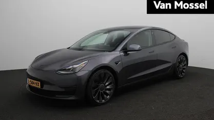 Grijs Gebruikt 2021 Tesla Model 3 Performance Sedan | € 26.795 (Eerlijke prijs)