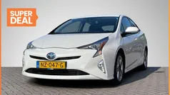 Wit Gebruikt 2017 Toyota Prius Hatchback | € 16.494 (Goede deal)