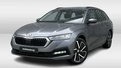 Grijs Gebruikt 2022 Skoda Octavia Business Line Stationwagen | € 27.450 (Goede deal)