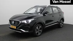 Zwart Gebruikt 2020 MG ZS Luxury SUV | € 13.900 (Eerlijke prijs)