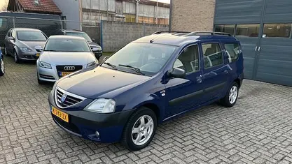Occasion Dacia Logan MCV Lauréate 105 PK (77 kW) 2008 MPV