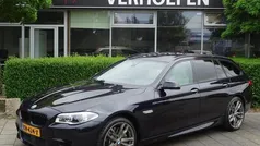 Zwart Gebruikt 2015 BMW M550 Comfort Edition Sedan | € 21.950 (Eerlijke prijs)