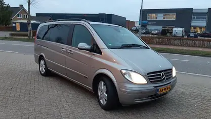 Beige (metallic) Occasion 2008 Mercedes Viano MPV | € 8.750 (Eerlijke prijs)