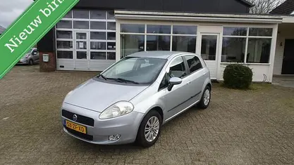 Occasion Fiat Grande Punto Active 77 PK (56 kW) 2008 Grijs (metallic) Hatchback