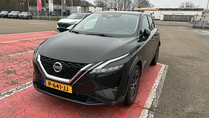 Zwart Occasion 2022 Nissan Qashqai Style Edition SUV | € 29.340 (Eerlijke prijs)