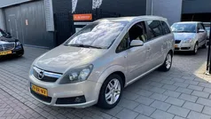 Grijs Gebruikt 2007 Opel Zafira MPV | € 999 (Super prijs)