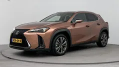 Bruin Gebruikt 2024 Lexus UX 300h Sport Design Packet SUV | € 51.945