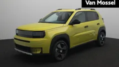 Geel Nieuw 2025 Fiat Grande Panda La Prima Hatchback | € 29.290 (Eerlijke prijs)