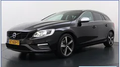 Zwart Gebruikt 2017 Volvo V60 Stationwagen | € 17.450 (Eerlijke prijs)