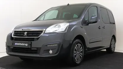 Grijs (metallic) Gebruikt 2015 Peugeot Partner Tepee Access MPV | € 9.995 (Eerlijke prijs)