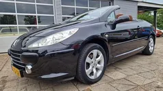 Zwart Gebruikt 2006 Peugeot 307 CC Cabriolet | € 2.999 (Eerlijke prijs)