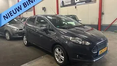 Grijs (metallic) Gebruikt 2015 Ford Fiesta Titanium Hatchback | € 6.950 (Goede deal)