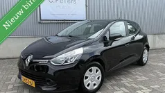 Gebruikt 2013 Renault Clio IV Expression Hatchback | € 4.490 (Eerlijke prijs)
