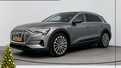 Grijs (metallic) Gebruikt 2019 Audi e-tron Advanced SUV | € 29.999 (Eerlijke prijs)