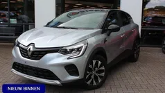 Gebruikt 2023 Renault Captur Evolution SUV | € 20.990 (Eerlijke prijs)