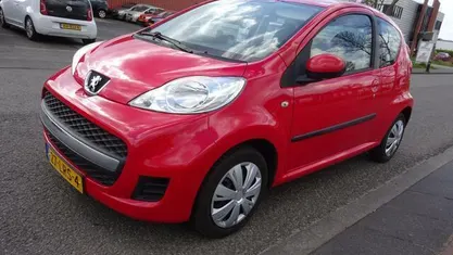 Occasion Peugeot 107 Urban Move 68 PK (50 kW) 2010 Hatchback