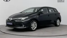Zwart Gebruikt 2016 Toyota Auris Hybrid Limited Hatchback | € 14.900 (Eerlijke prijs)